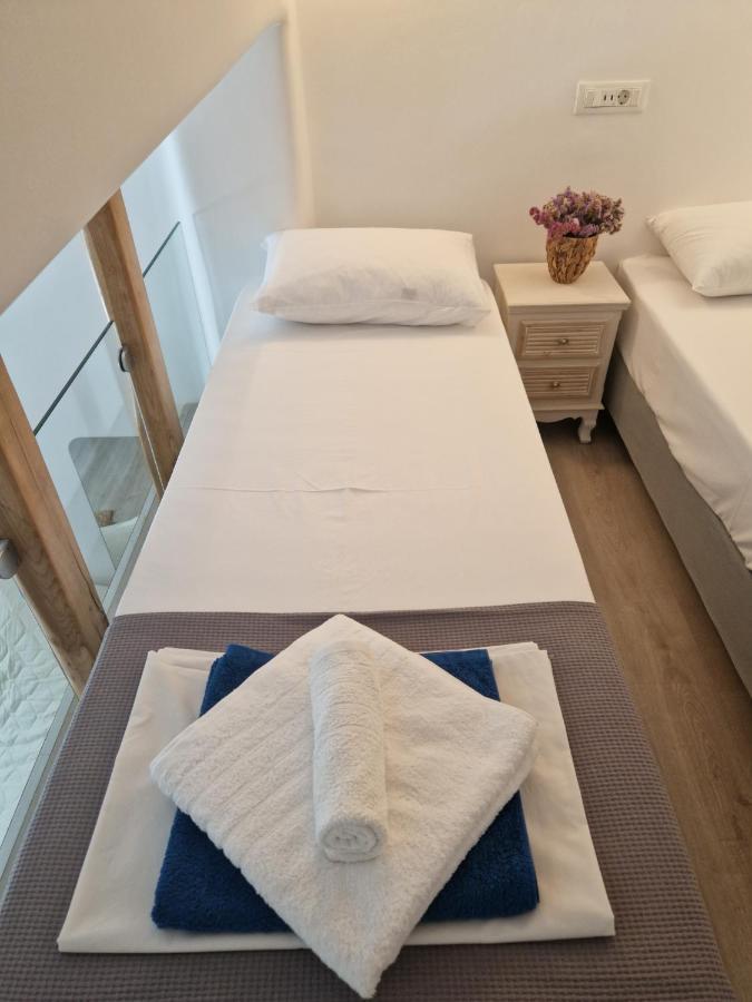 Empyreal Blue Apartments Mykonos Town Exterior photo